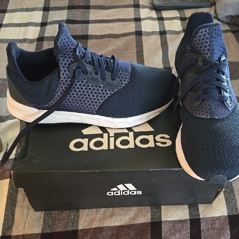 Adidas Blue Athletic Shoes with Breathable Knit Design
